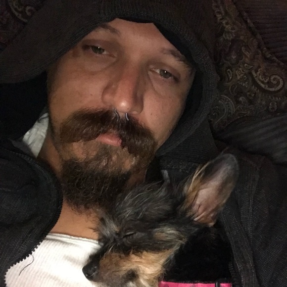 Meet your Posher, Ricardo - Picture 1 of 1